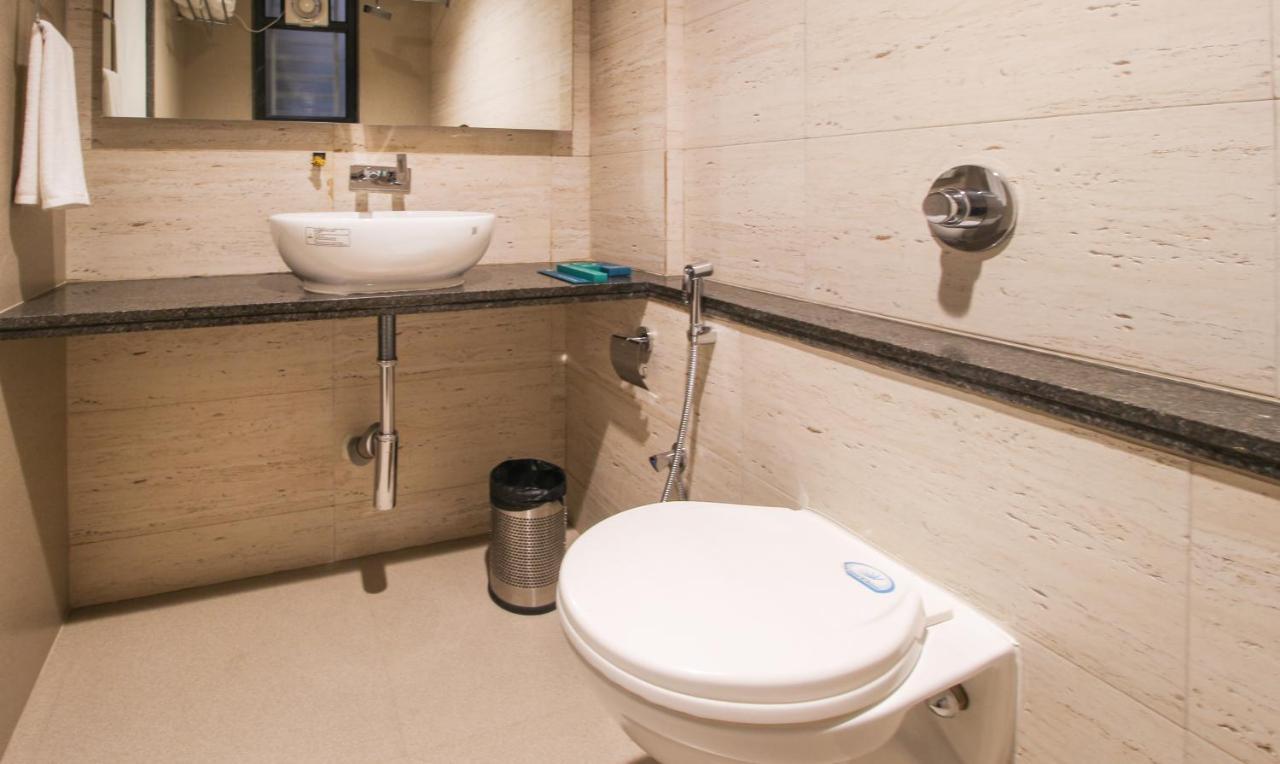 Treebo Elite Residency Belgaum Hotel Buitenkant foto